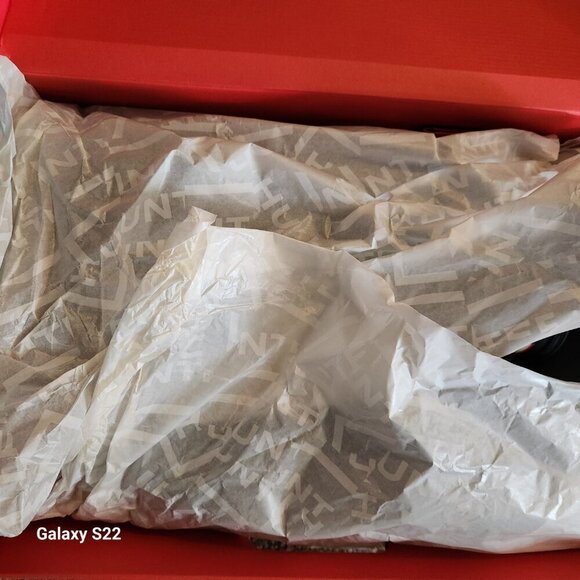 HUNTER Black Matte Tall Boots. NIB. Size: various - Picture 10 of 12